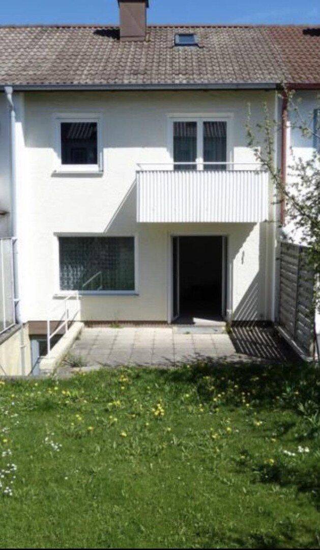 Sonniges Reihenmittelhaus mit Garten, Balkon & viel Potenzial in Waltenhofen-Rauns, 87448 Waltenhofen