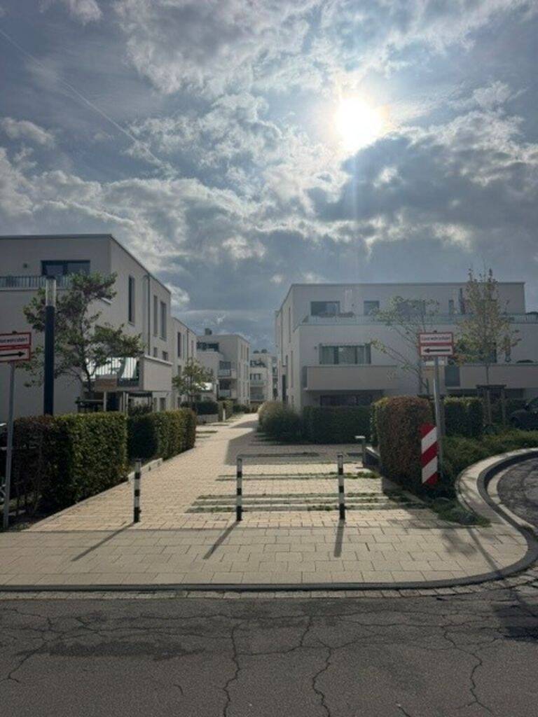 Bei VIVAWEST die Sonnenstrahlen auf dem eigenen Balkon genießen., 41063 Mönchengladbach (Eicken Großheide Stadtmitte Windberg)