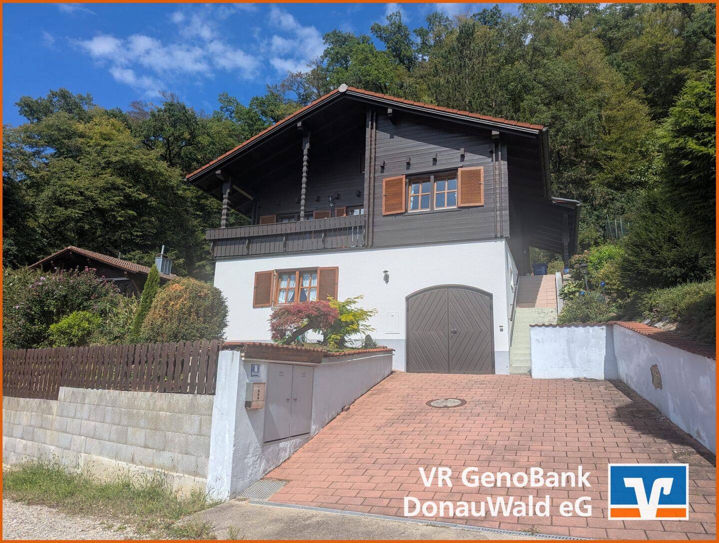 Zum Glück für Ihre Familie – Tolles Einfamilienhaus mit Garten und schöner Aussicht in Winzer!, 94577 Winzer