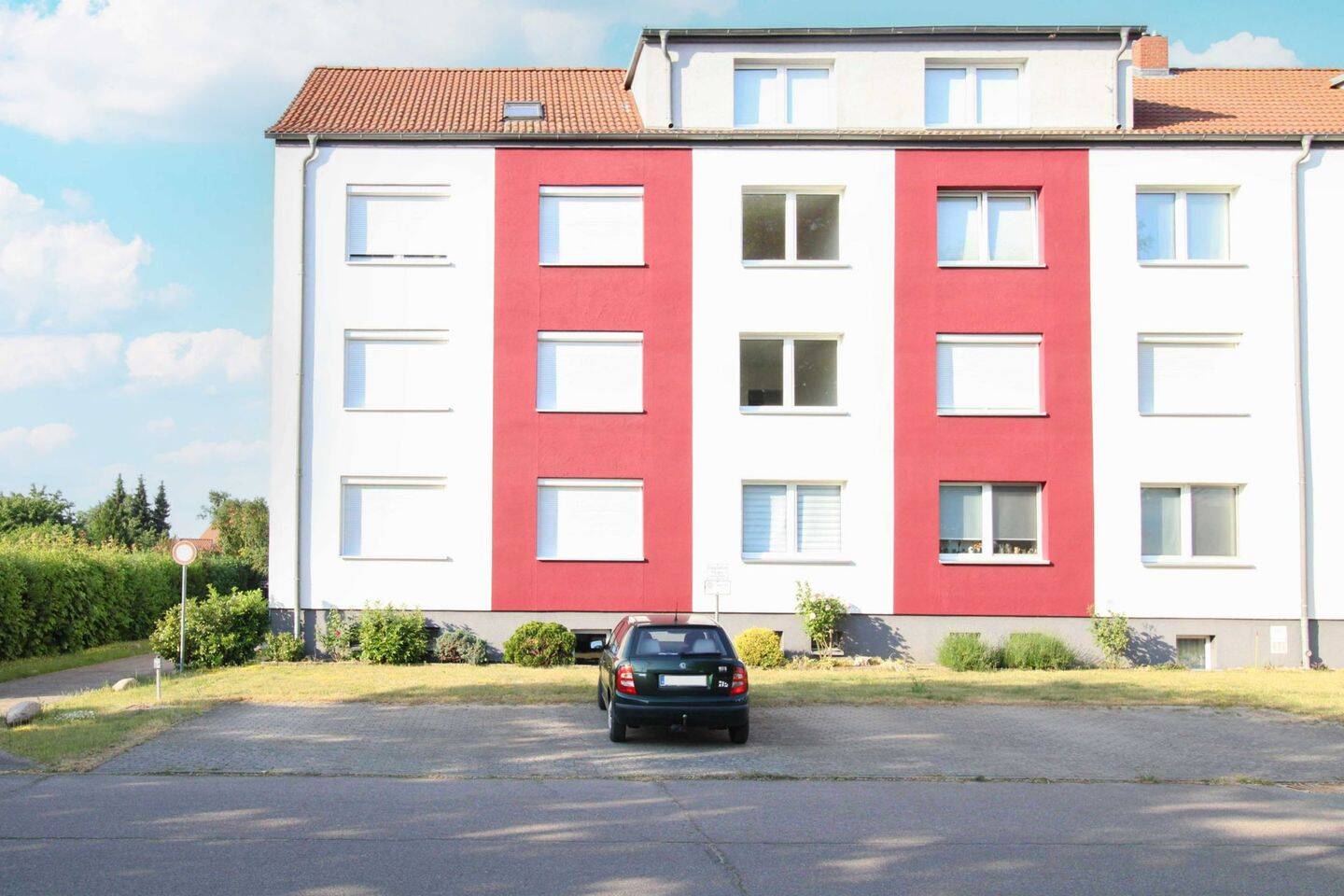 Vermietung oder Selbsteinzug: Schnuckelige 4-Raum-Dachgeschosswohnung mit Garage in Parchim, 19370 Parchim