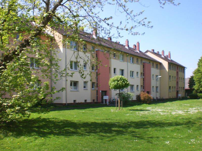 Helle 3,5-Zimmer-Wohnung mit Loggia in Eckenheim zu vermieten, 60435 Frankfurt am Main