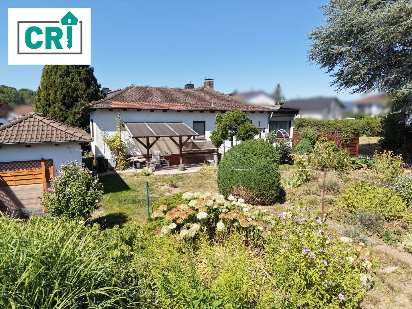Wohnen auf einer Ebene – Bungalow mit liebevoll angelegtem Garten in Gemünden, 35285 Gemünden (Wohra)