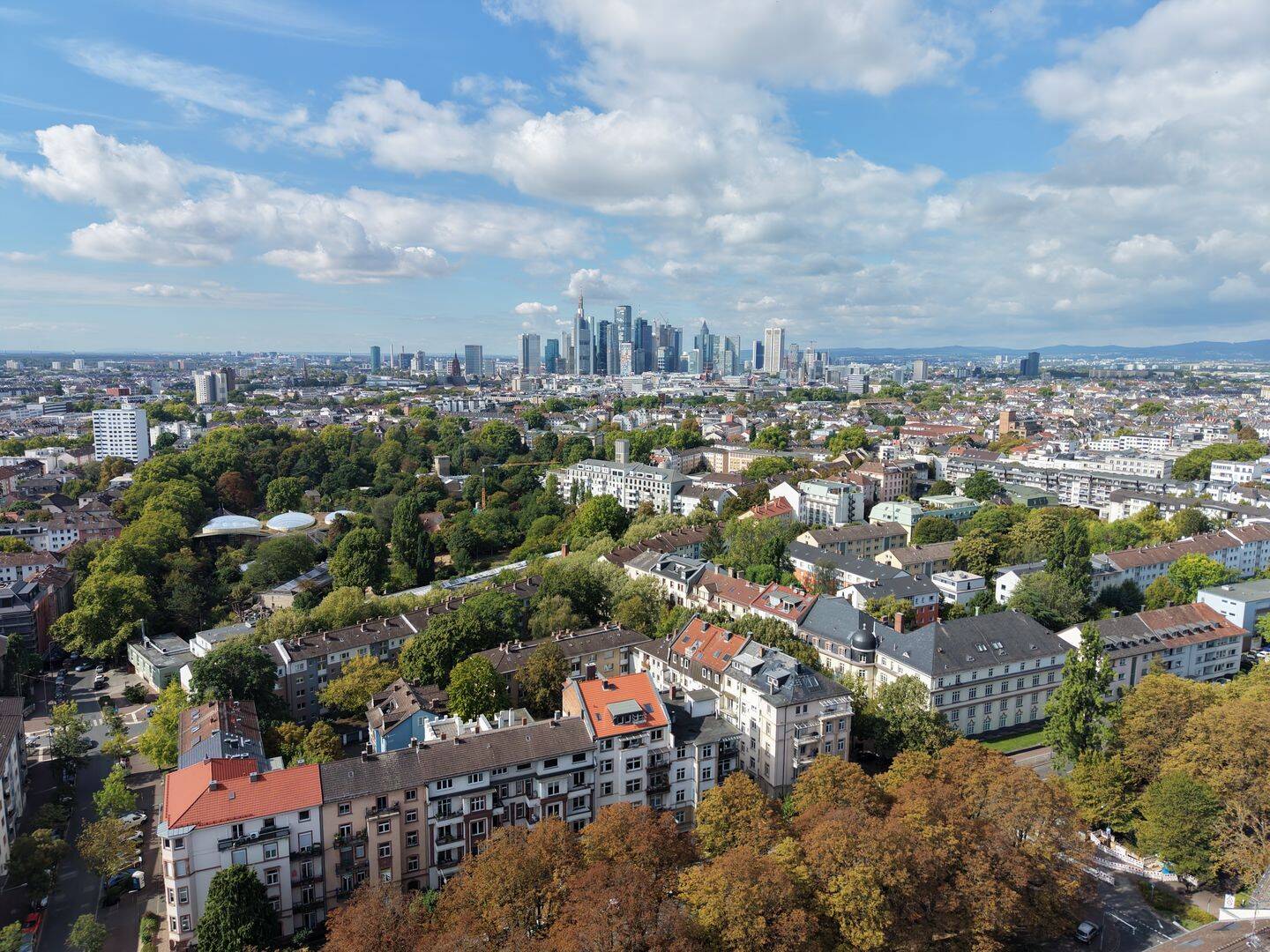 WOHNEN IM OSTEND AM ZOO | 3 Zimmer mit Loggia und kurzen Wegen zum Main, Ostpark & City, 60314 Frankfurt am Main (Fechenheim Ostend)