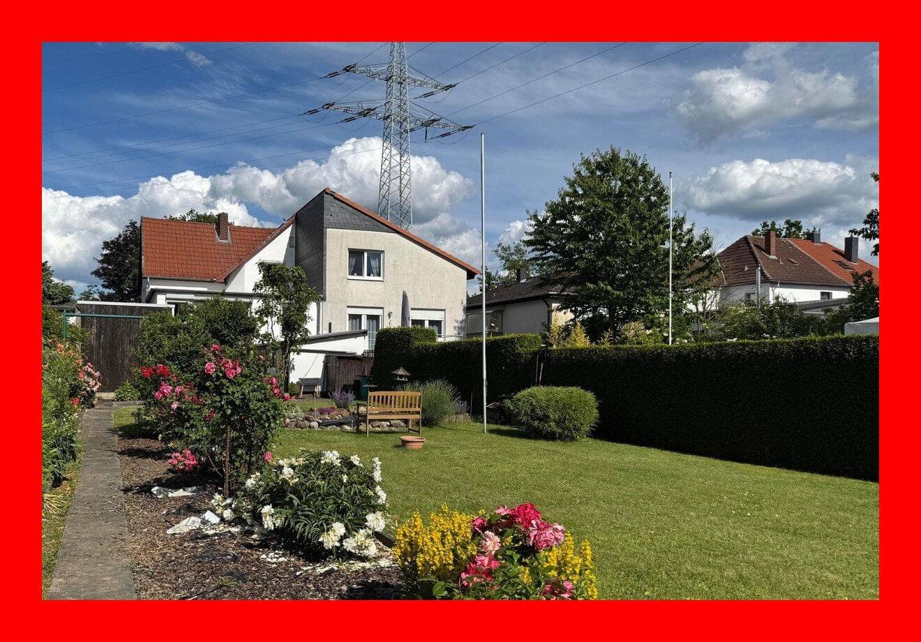 Doppelhaushälfte mit schönem Garten, 31135 Hildesheim