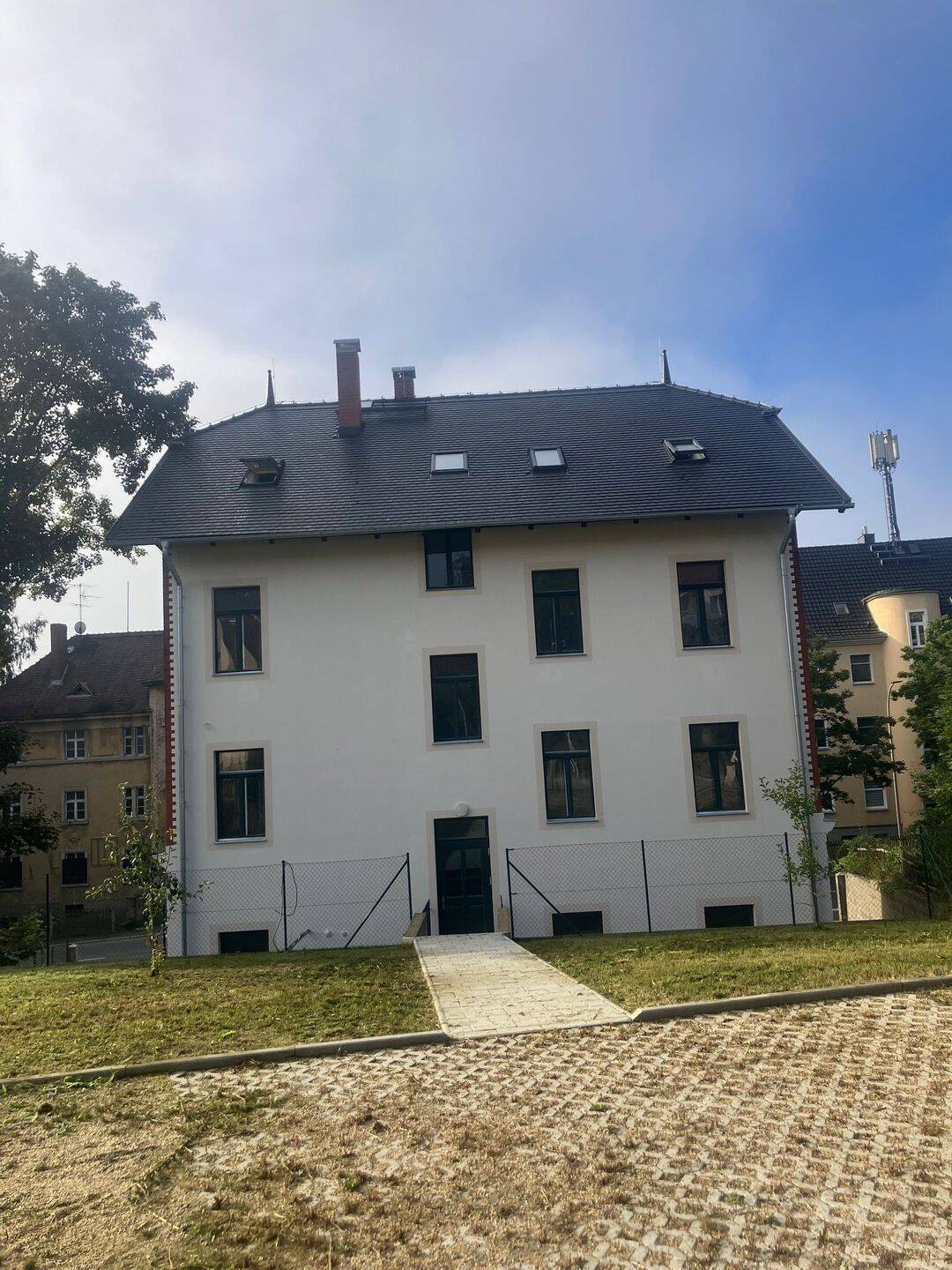 Erstbezug in Kernsanierte 2-Raumwohnung mit EBK, 2763 Zittau