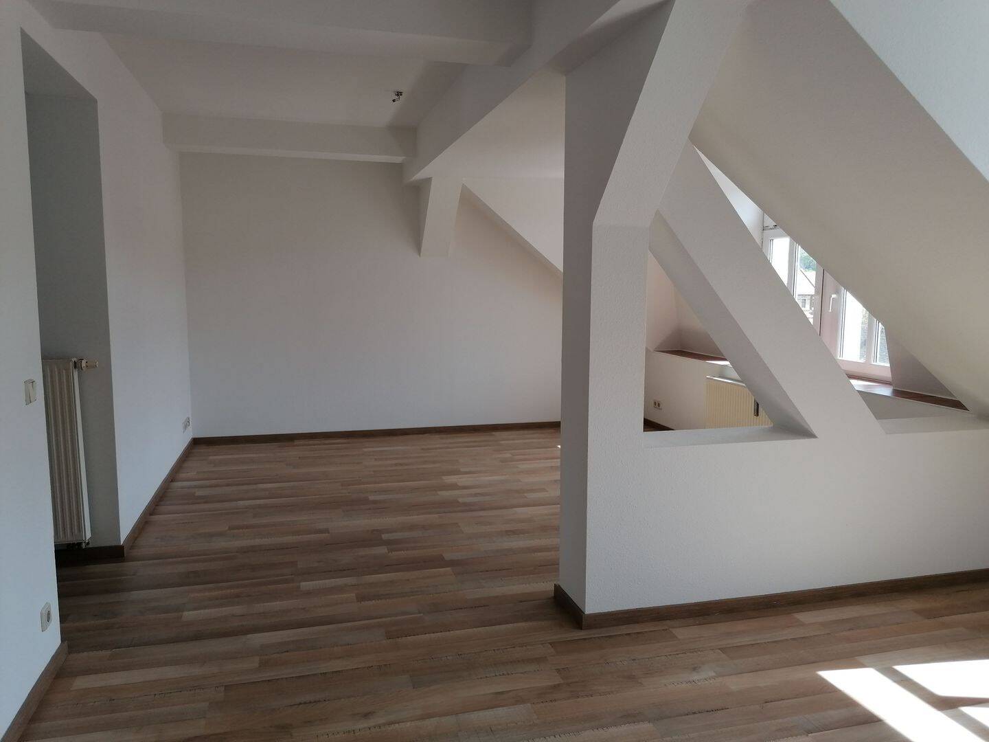 2-Zi.-Dachgeschosswohnung mit Einbauküche – Meißen links der Elbe – MW6d/01/12, 1662 Meißen