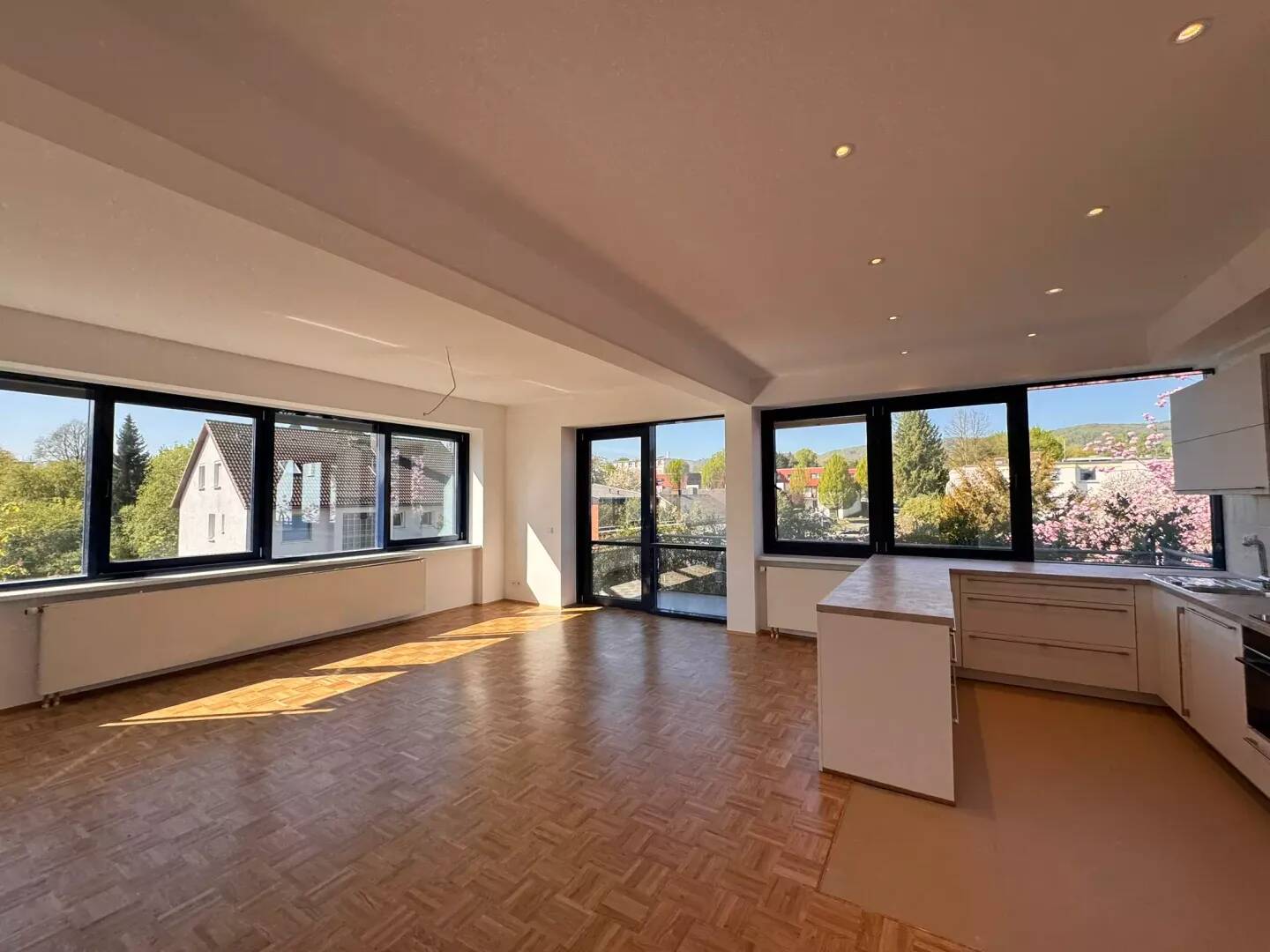 Mietwohnung, 2 Zimmer, 75 m², in Kassel, 34131 Kassel (Bad Wilhelmshöhe Brasselsberg Kirchditmold)