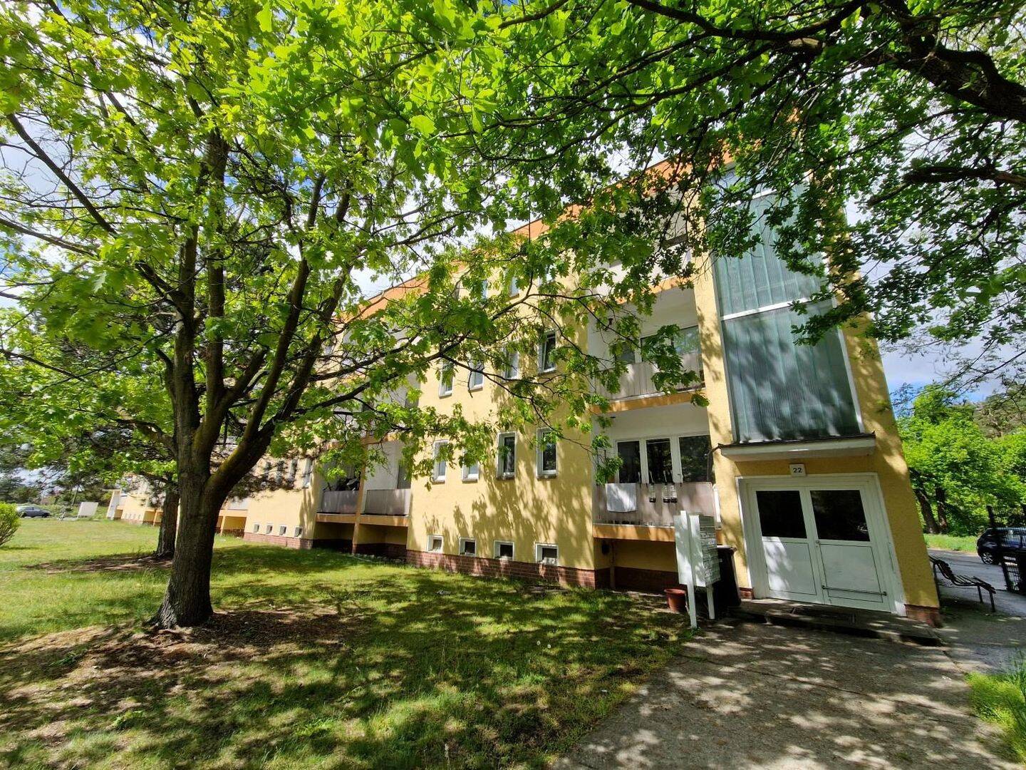 Single Wohnung mit Balkon und Tageslichtbad!, 6886 Wittenberg