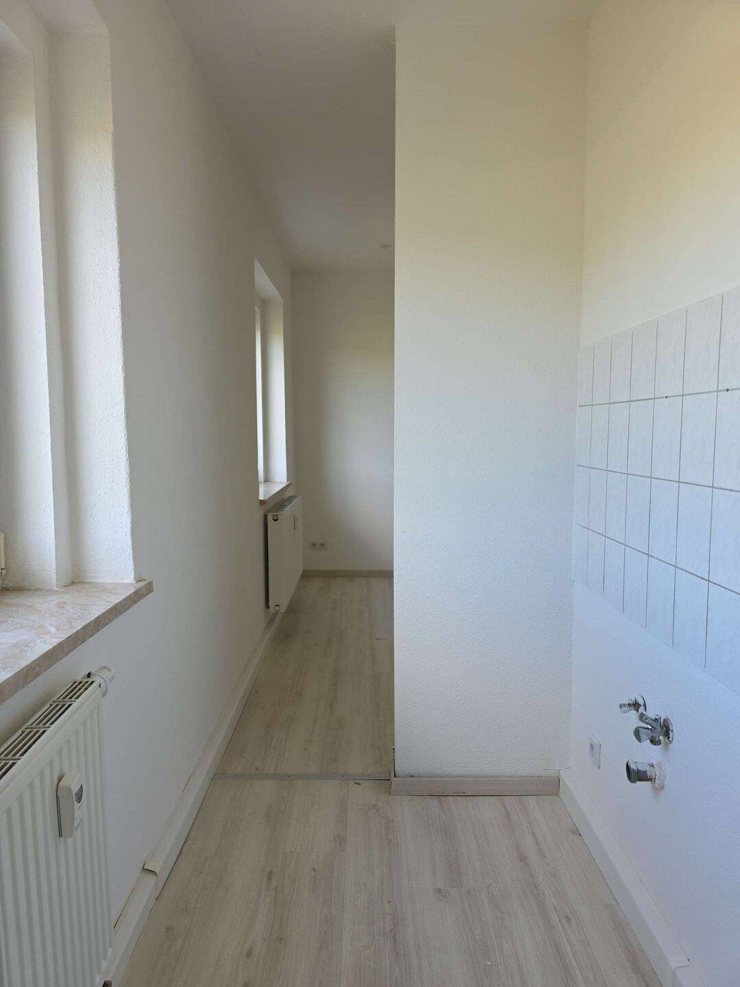 Lichtdurchflutete 2-Zimmer-Wohnung im 1. Stock in Glauchau, 8371 Glauchau