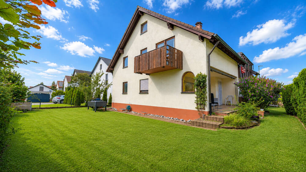 Wohnen auf zwei Etagen mit großzügigen Garten, 89079 Ulm