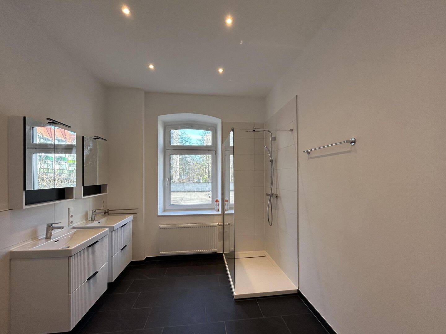 Exklusive 5-Zimmer-Wohnung in Neu-Ulm – hochwertig renoviert, 89231 Neu-Ulm