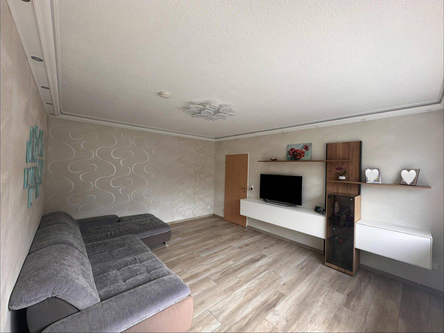 Modernisierte 4-Zimmer-Eigentumswohnung mit Südbalkon, Stellplatz & großem Keller, 32049 Herford