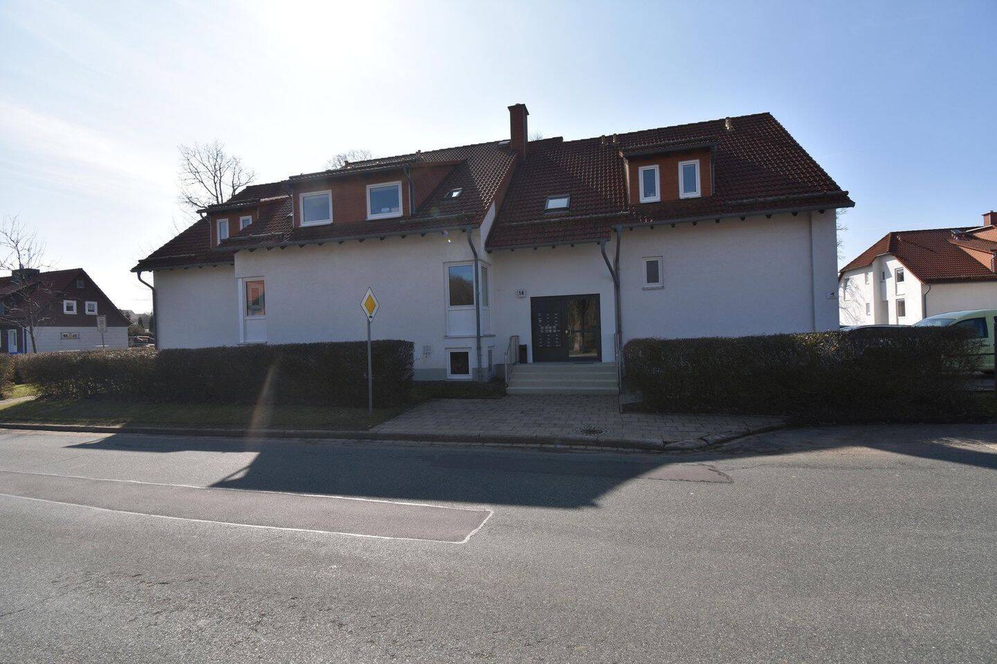 Miete – Studenten-Appartement (teilrenov.) mit kleiner Terrasse in Clausthal-Zellerfeld zu mieten!, 38678 Clausthal-Zellerfeld