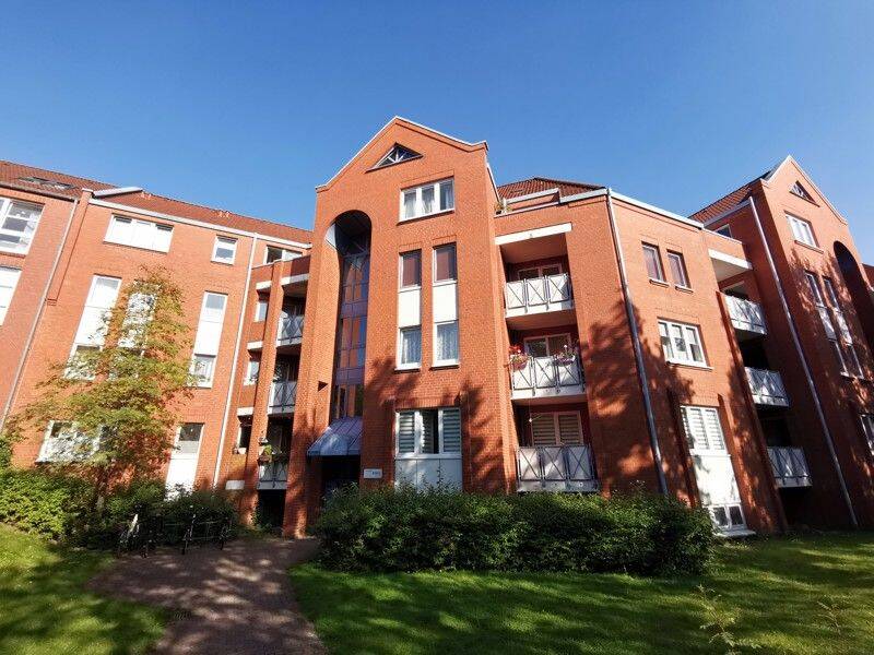 Nur mit Wohnberechtigungsschein! 3 Zi.Whg. mit Loggia und Pkw-Stellpl. zum 12.12.2026, 24106 Kiel (Wik)