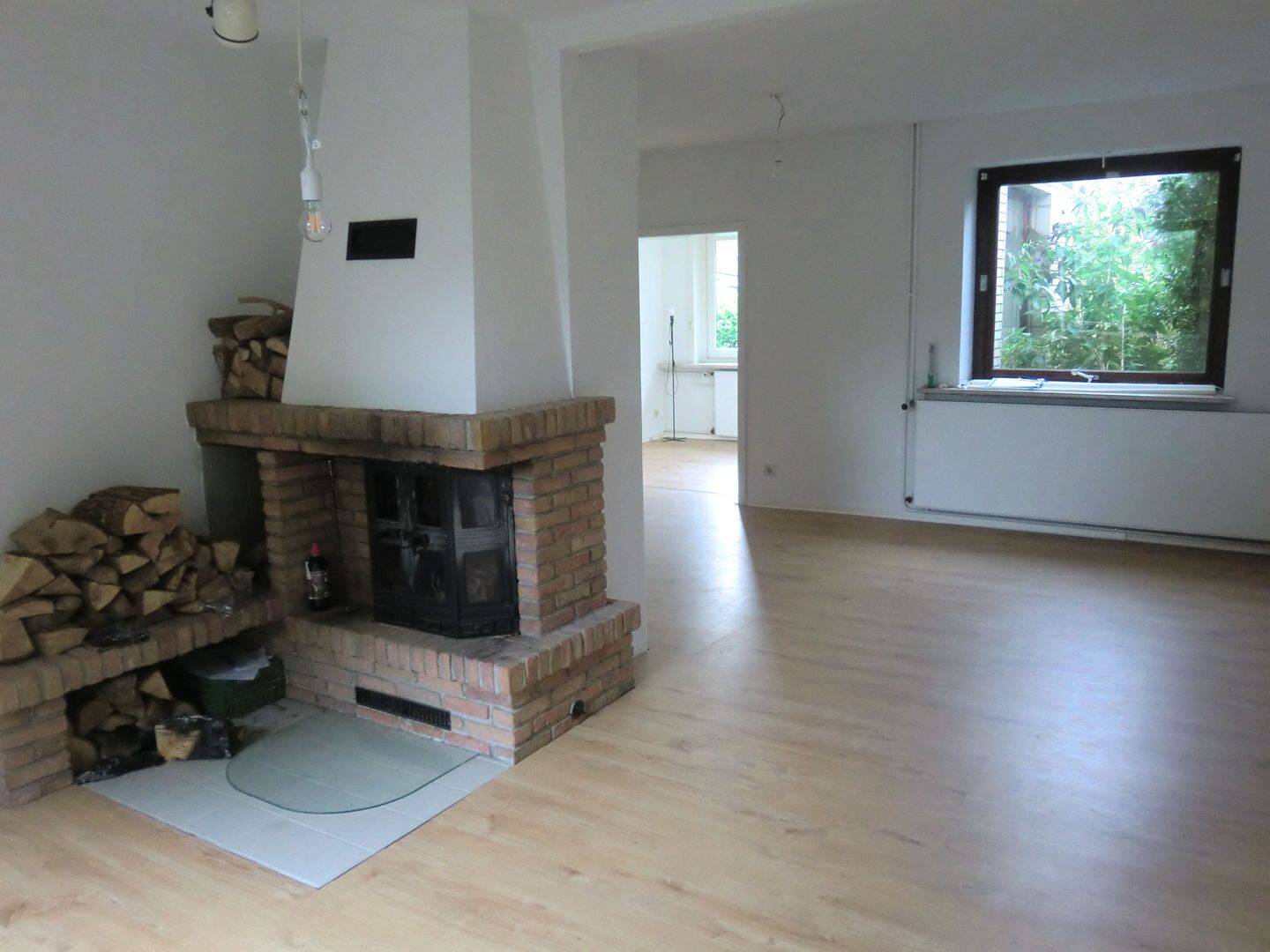 Charmante Doppelhaushälfte auf attraktivem Grundstück – ideal für Ihr neues Zuhause!, 24944 Flensburg (Fruerlund Mürwik)
