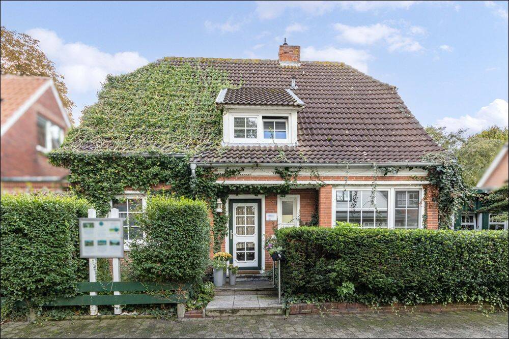 Spiekeroog: Vermietetes EFH mit Entwicklungspotential, 26474 Spiekeroog