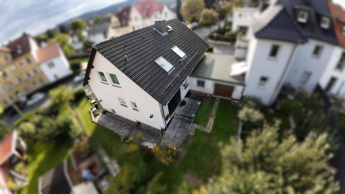 Ansprechendes Einfamilienhaus in Kassel-Harleshausen, 34128 Kassel (Harleshausen Jungfernkopf Kirchditmold)