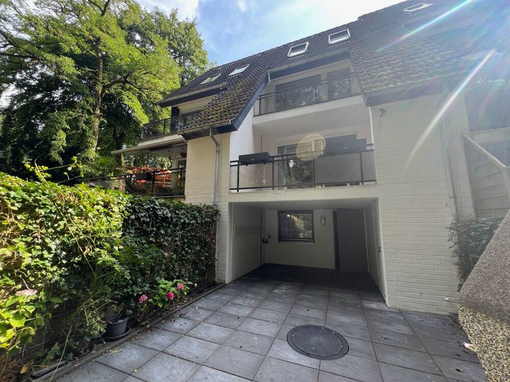 ***RESERVIERT*** Charmantes Raumwunder Stadthaus in Hanglage südlich der Elbe, 21077 Hamburg (Harburg)
