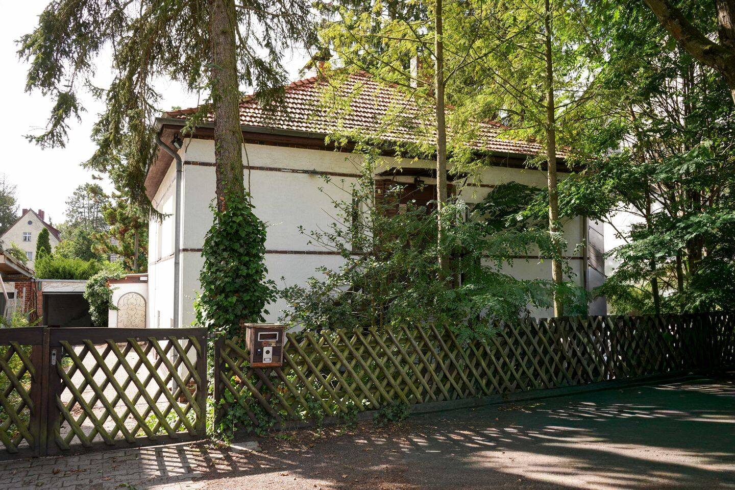 Heiligensee: Handwerkerobjekt auf großem Grundstück, 13503 Berlin (Reinickendorf)