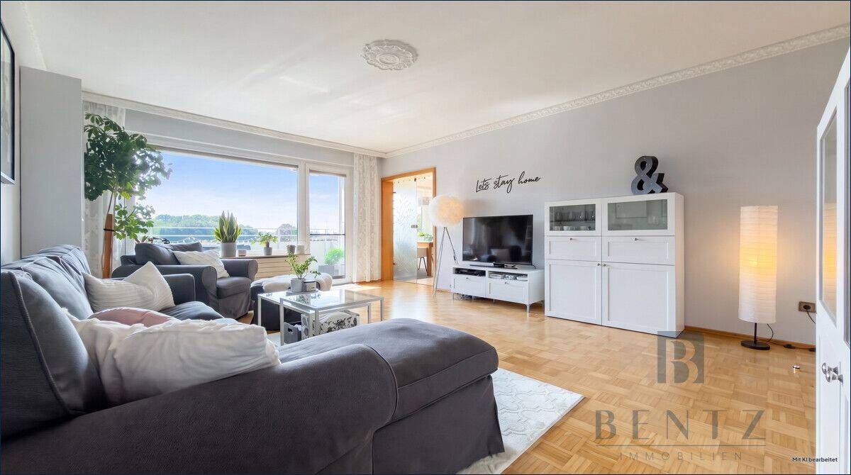 Helle 4-Zimmer-Wohnung mit Süd-West-Balkon in Langen, 27607 Geestland