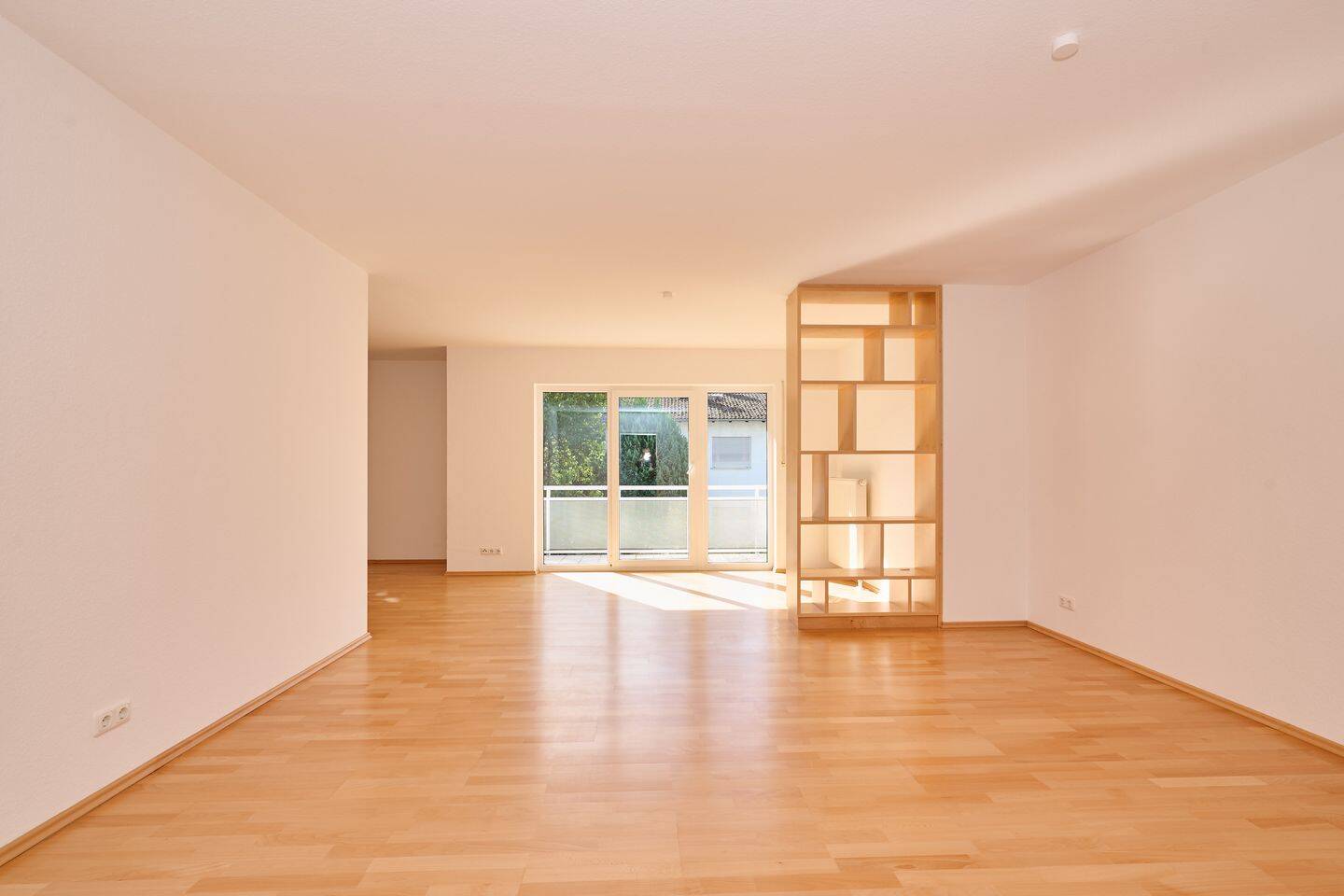 Nieder-Modau: 4-Zi-Whg, 2 Stpl., Südbalkon, 64372 Ober-Ramstadt
