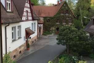 Freie & helle 3-Zi.-Wohnung in Toplage Erlenstegen mit EBK & zwei Balkonen zu verkaufen, 90491 Nürnberg