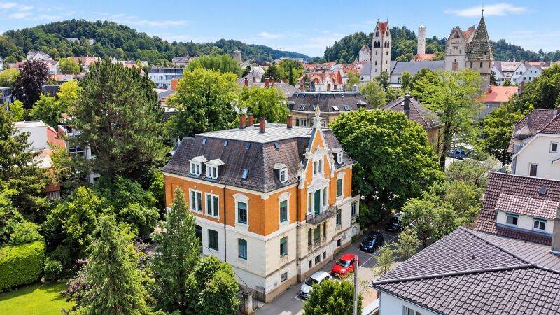 IN WUNDERSCHÖNER ALTSTADTVILLA: 5 STUDENTENZIMMER – ZENTRUM RV, 88212 Ravensburg