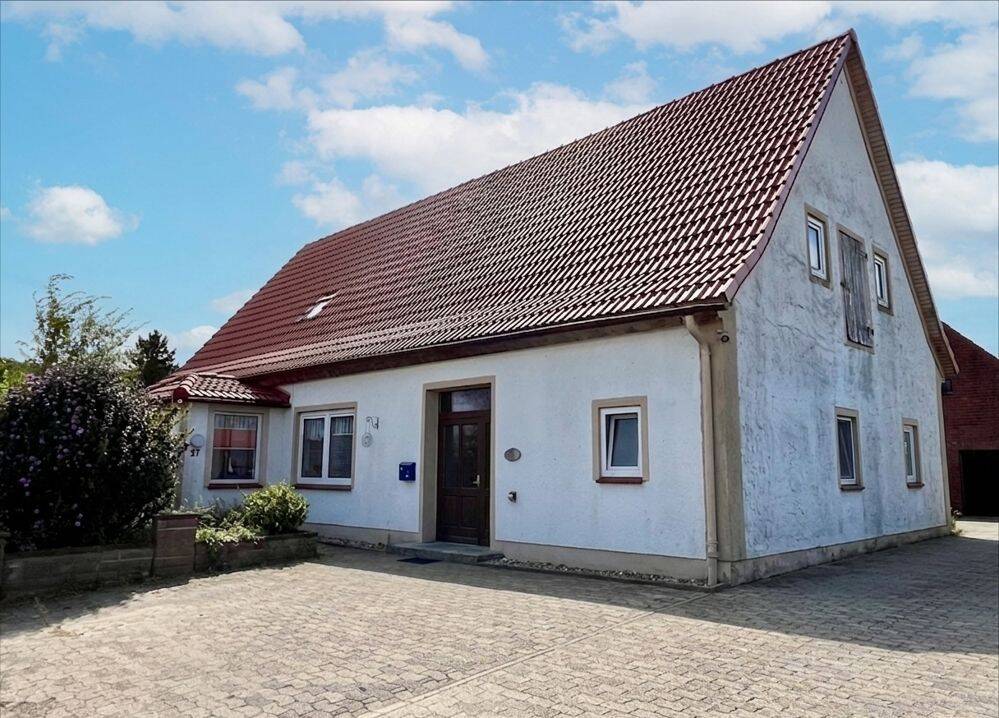 Mallinghausen: Energetisch saniertes Einfamilienhaus mit Nebengebäude, 27252 Schwaförden