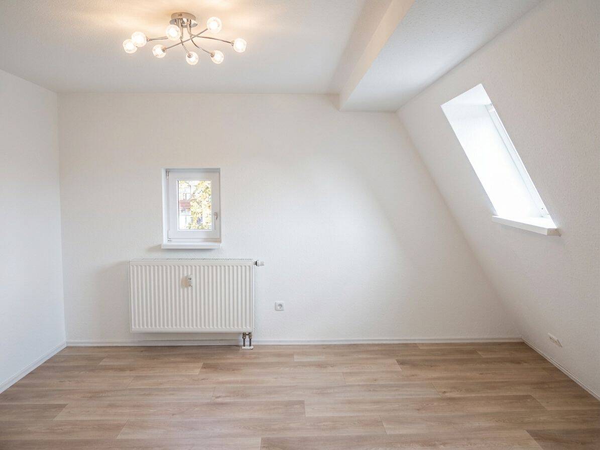 Helle zentrale 5-Zimmer-Maisonette-Wohnung in der Königstraße, 90762 Fürth (Innenstadt)
