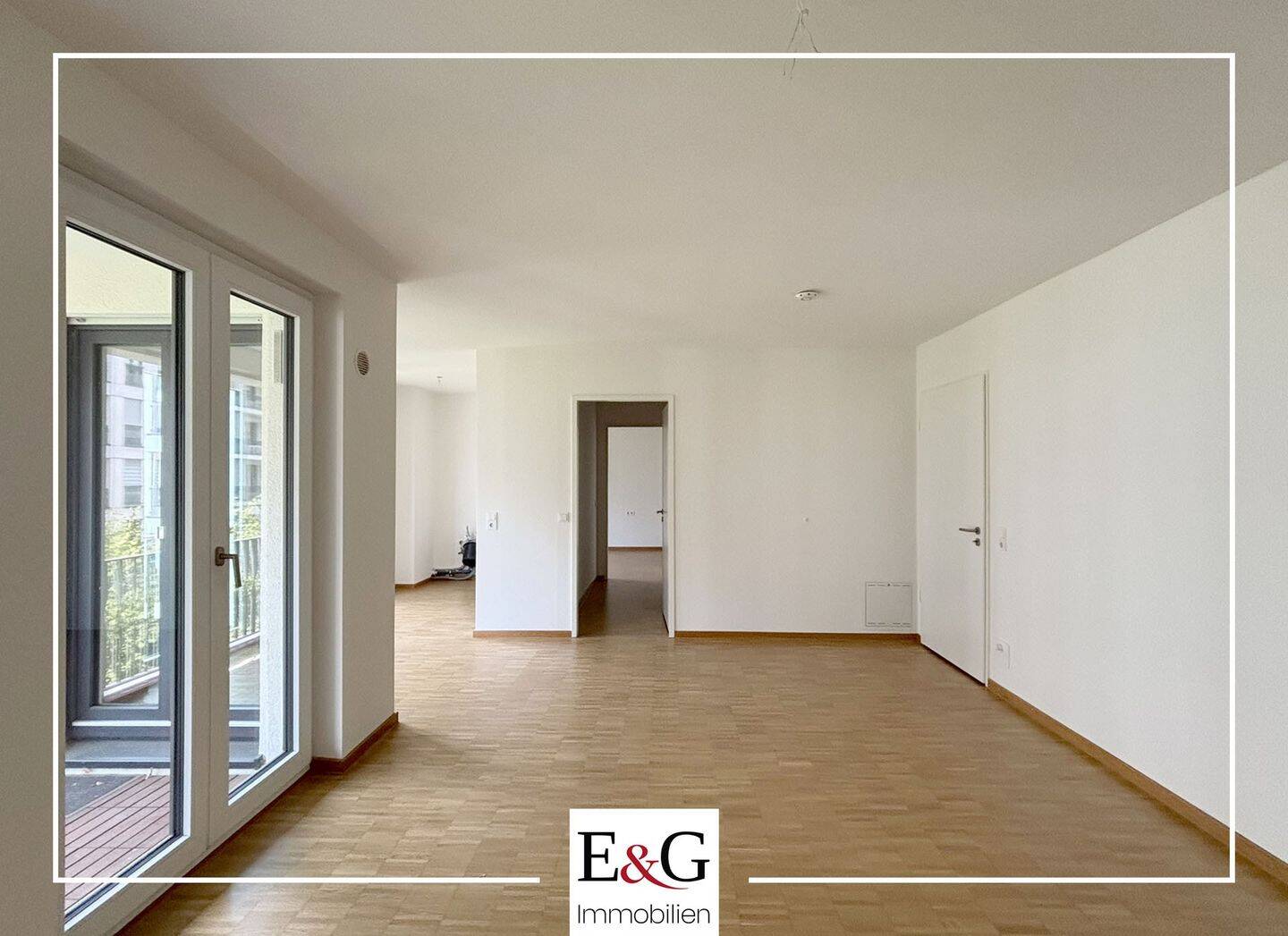 – Wohnen in den Pariser Höfen – 2 Zimmer-Wohnung mit Ankleide und Balkon, 70173 Stuttgart (Mitte)