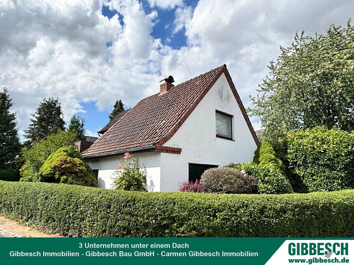 Sanierungsbedürftiges Einfamilienhaus mit viel Potenzial in ruhiger Wohnlage, 22941 Delingsdorf