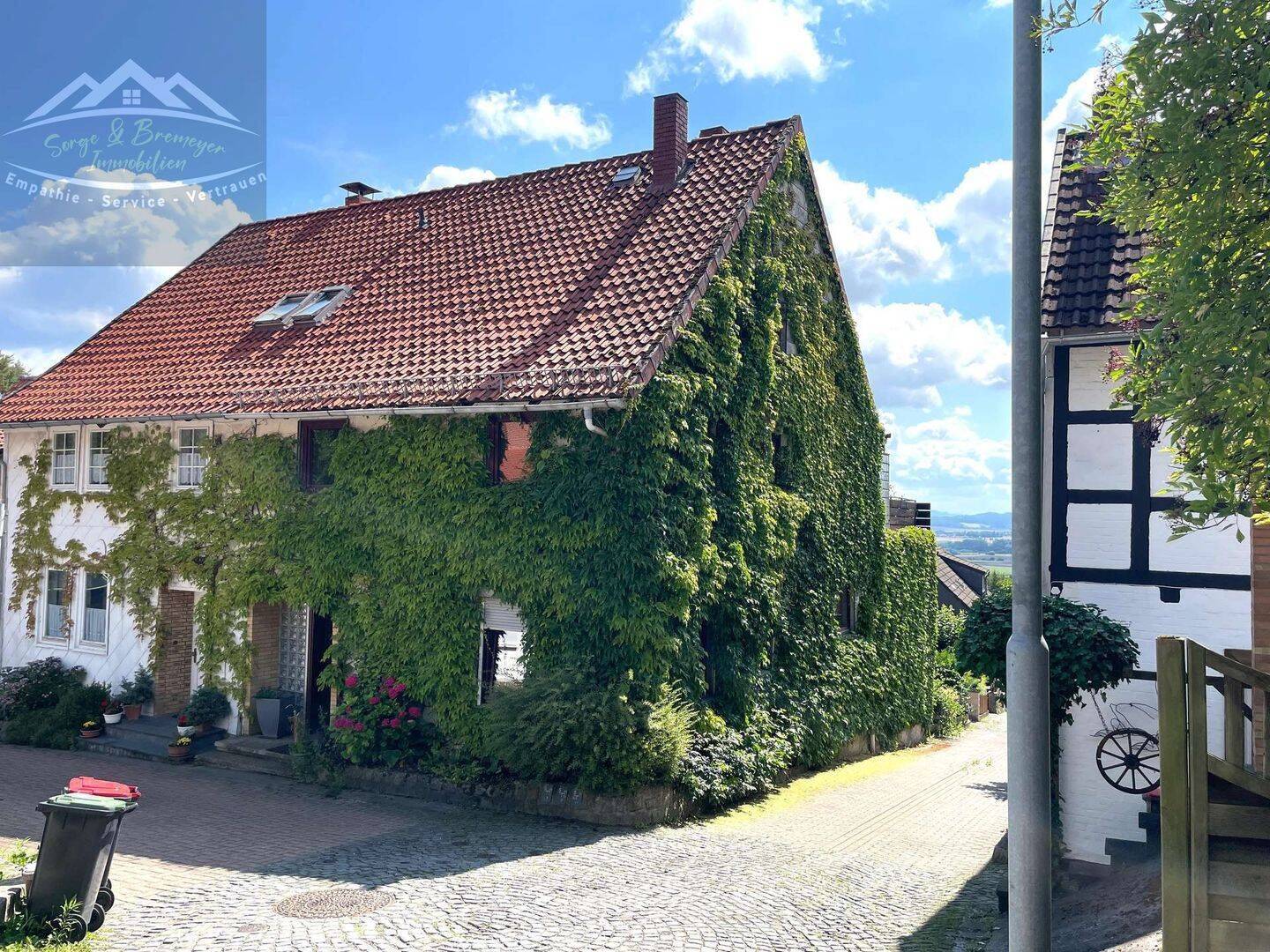 Sanierungsbedürftiges Reiheneckhaus in Salzhemmendorf-Osterwald, 31020 Salzhemmendorf