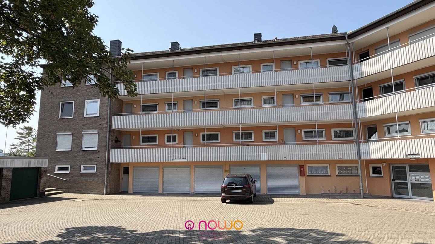 Sonnige 3-Zimmer-Wohnung mit Loggia und Garage in Braunschweig-Rüningen, 38122 Braunschweig