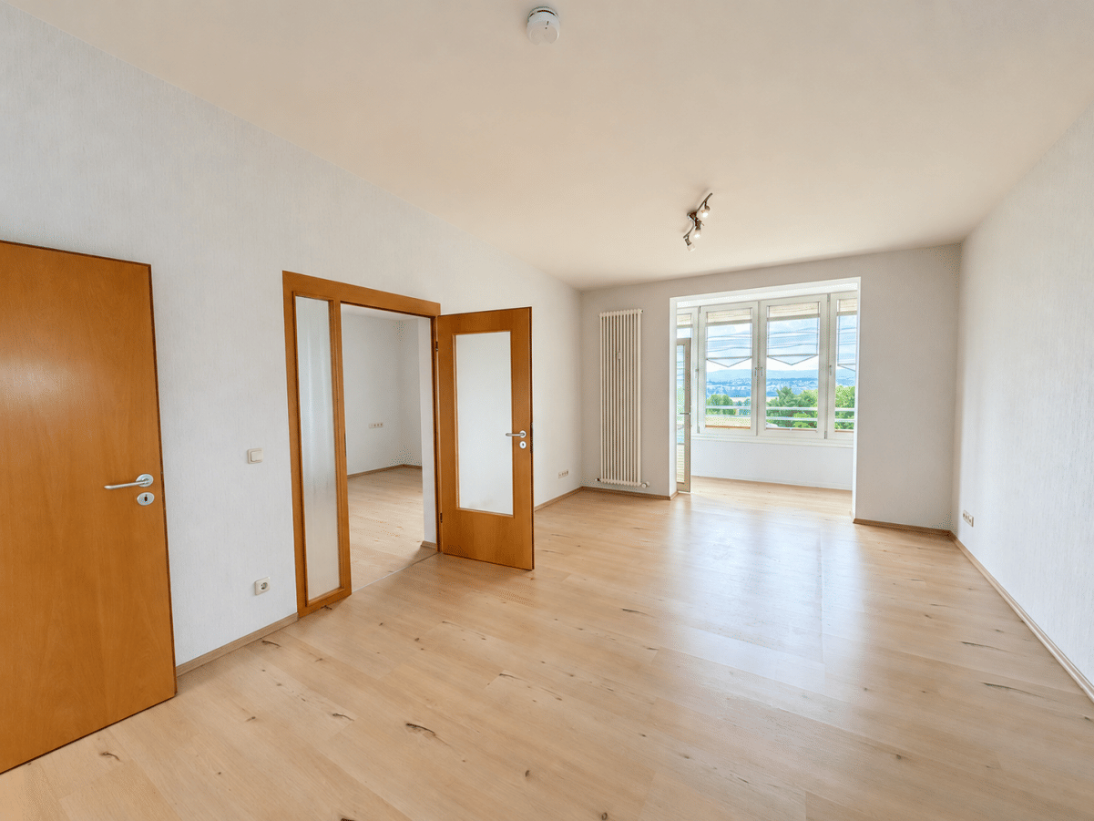 Attraktive 2-Zimmer Seniorenwohnung im 5. OG in Kassel – Wolfsanger, 34127 Kassel
