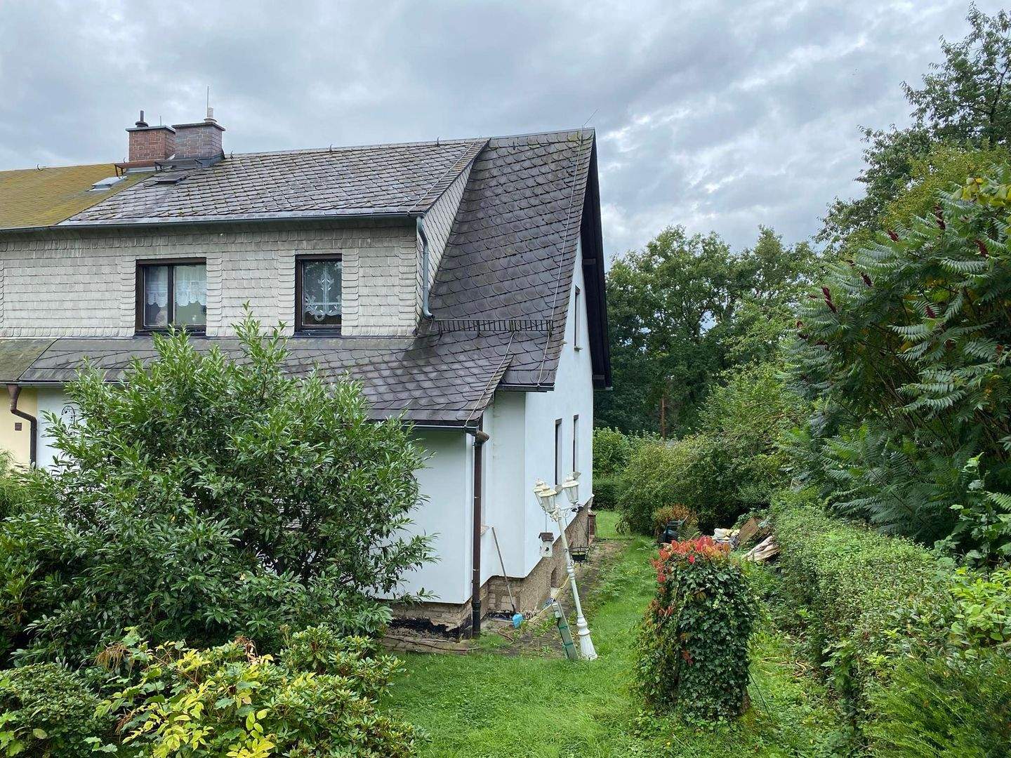 **Doppelhaushälfte in Obergrochlitz**, 7973 Greiz