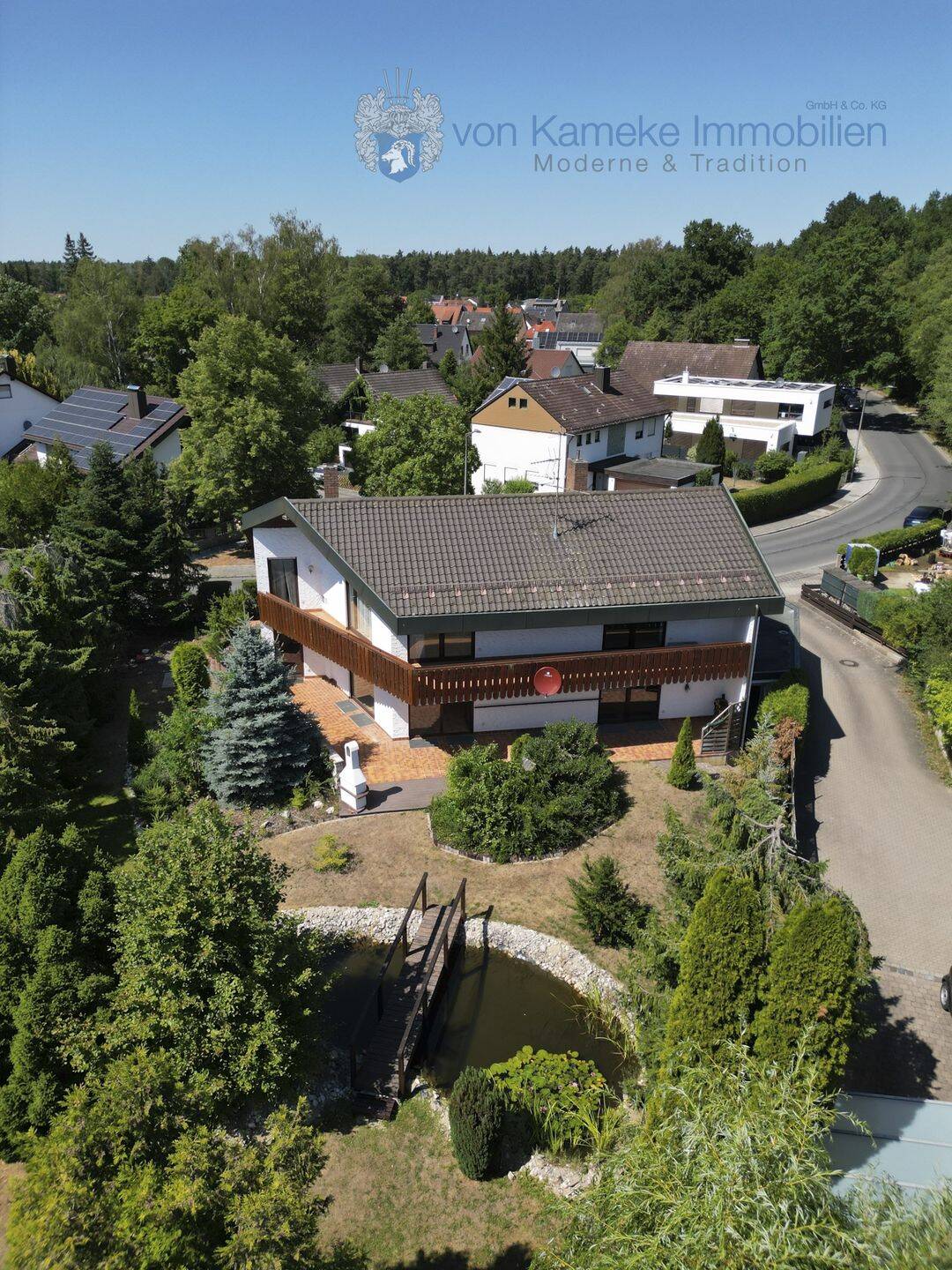 Zweifamilienhaus in Bestlage von Fischbach mit Doppelgarage, 90475 Nürnberg