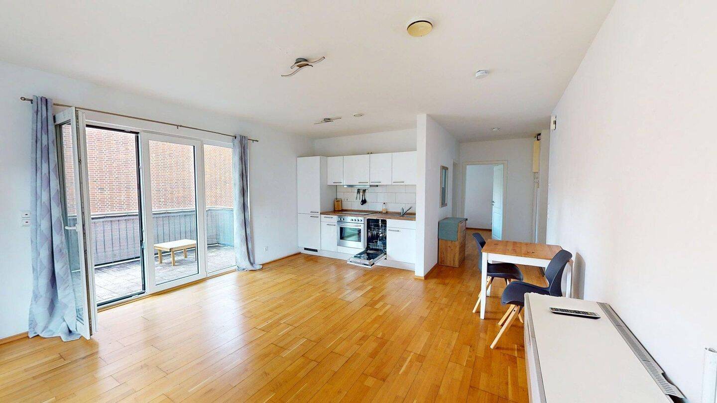 Stilvolle 2-Zimmer-Wohnung mit Balkon & Gartenblick in Hamburg-Niendorf, 22457 Hamburg (Eimsbüttel Eidelstedt Niendorf Schnelsen)