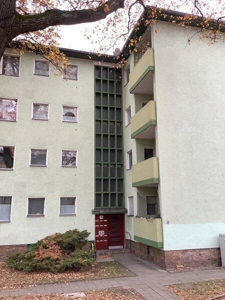 schöne 2-Zimmer-Wohnung im Herzen von Siemensstadt, 13629 Berlin (Spandau)