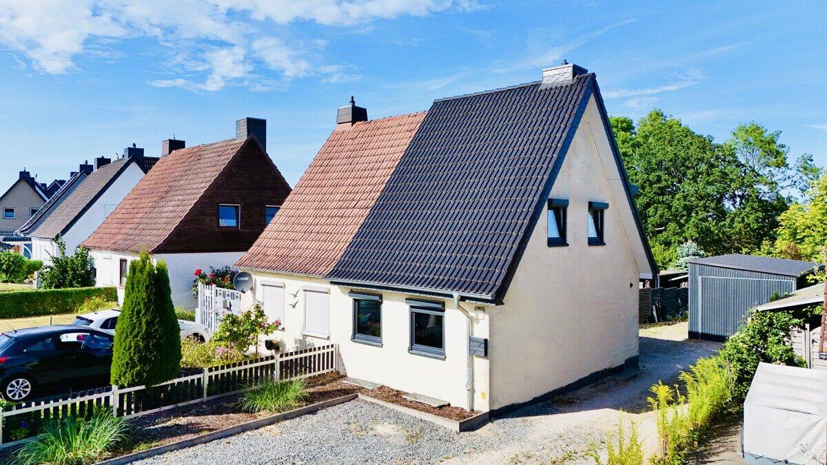 Charmante Doppelhaushälfte in Klausdorf, 24222 Schwentinental