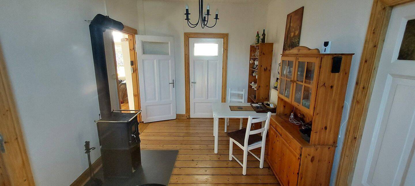 Großzügige Altstadtvilla in Burg auf Fehmarn – Wärmepumpe, Garten & flexible Nutzung, 23769 Fehmarn