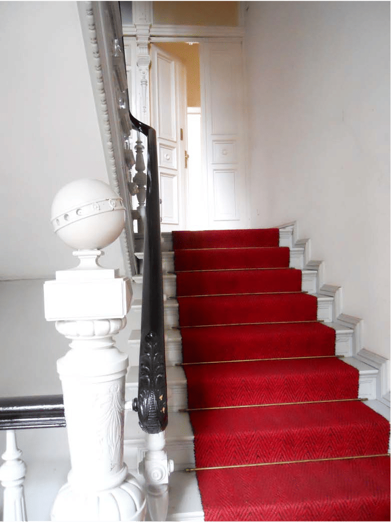Repräsentative Altbauwohnung (Beletage) Stuck, Schmuckparkett, Flügeltüren, Aufzug, 10179 Berlin (Mitte)