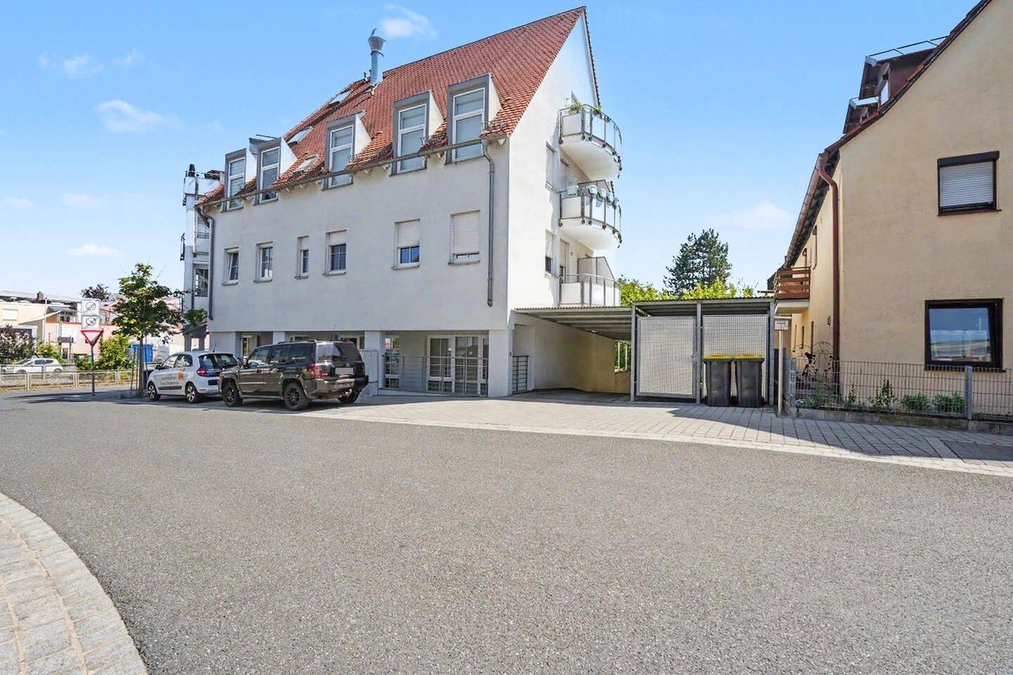 Einziehen und wohlfühlen – Hochwertig sanierte 3-Zimmer-Wohnung mit Aufzug in Zirndorf, 90513 Zirndorf