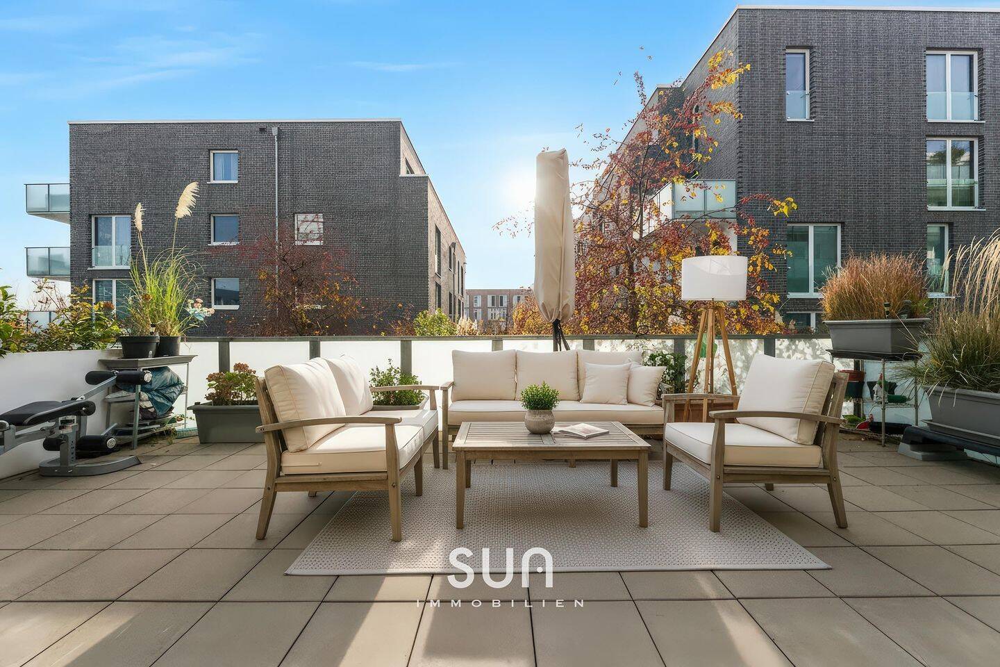 3-Zimmer-Wohnung mit XXL-Terrasse, Tageslichtbad & Einbauküche, 60438 Frankfurt am Main (Kalbach-Riedberg Niederursel)