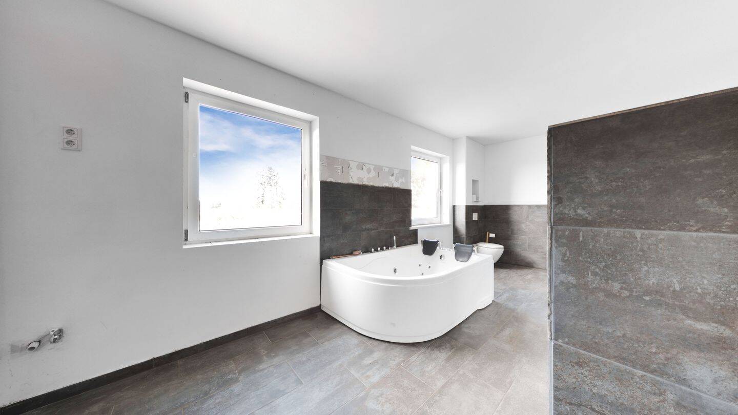 Modernisiertes Wohnen auf 7.400 m² Grundstück – viel Platz für Tierhaltung & eigene Ideen, 39175 Möser