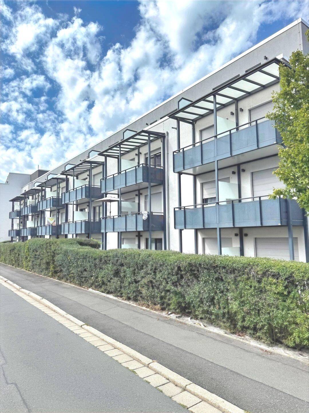 Modern wohnen. Balkon genießen. Zukunft investieren., 95447 Bayreuth (Altstadt Birken Glocke Meyernberg Saas)