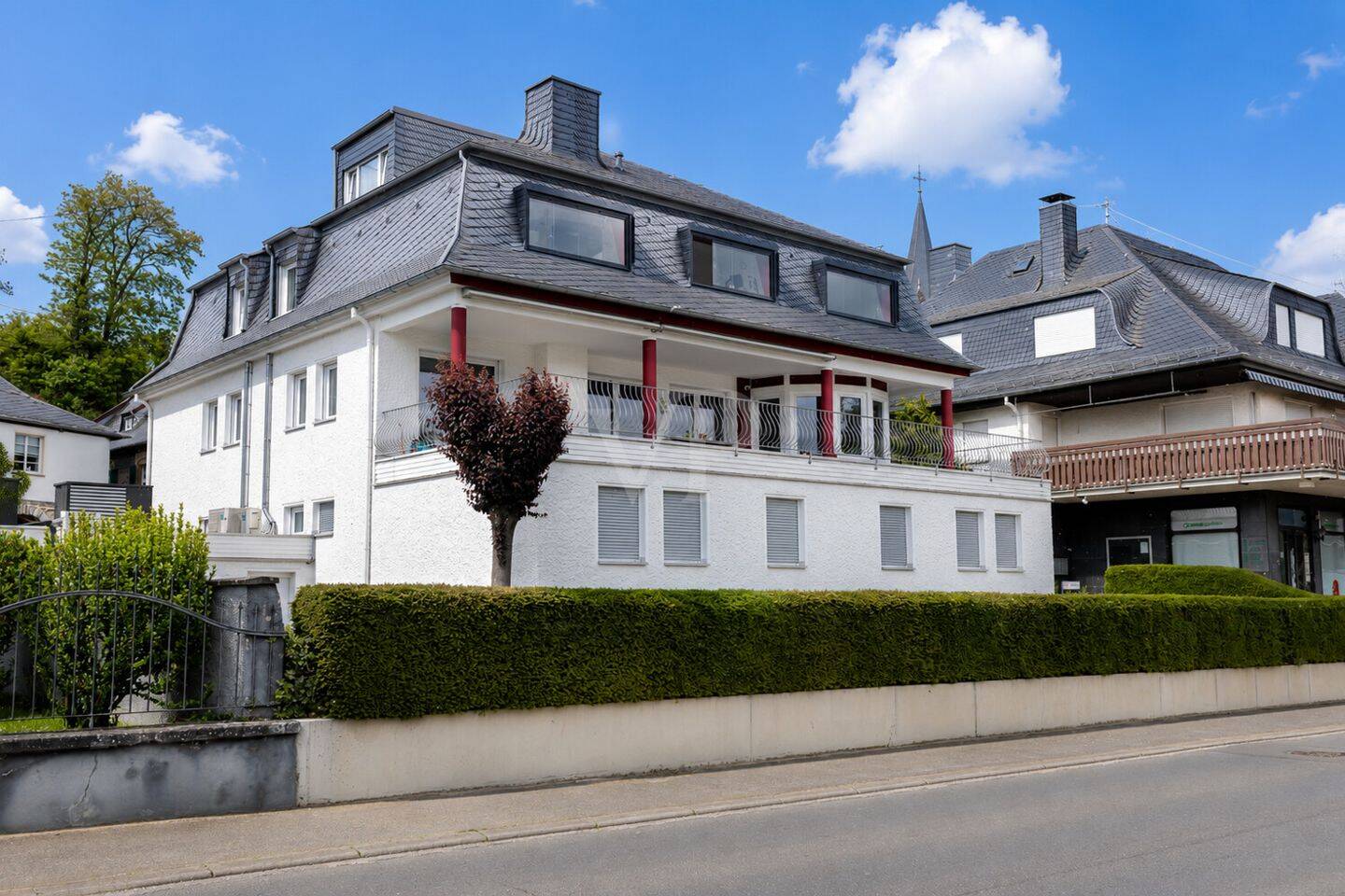 Exklusives Riverfront-Penthouse über 3 Etagen mit Panoramaterrasse & Spa-Oase, 54470 Lieser