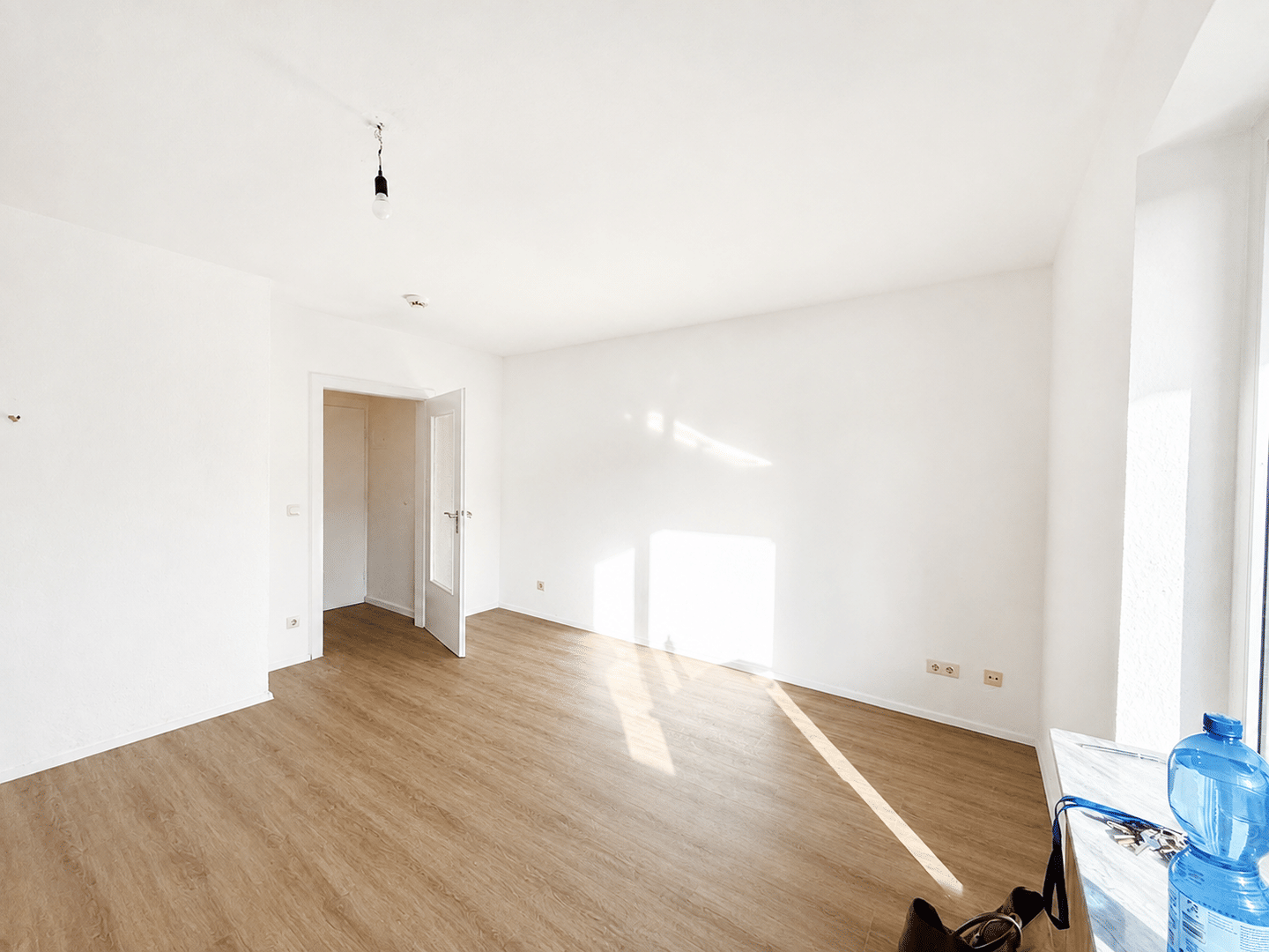 Kompaktes 1-Zimmer-Apartment: Wohnen in Düsseldorf-Benrath, 40597 Düsseldorf (Benrath Hassels Urdenbach)