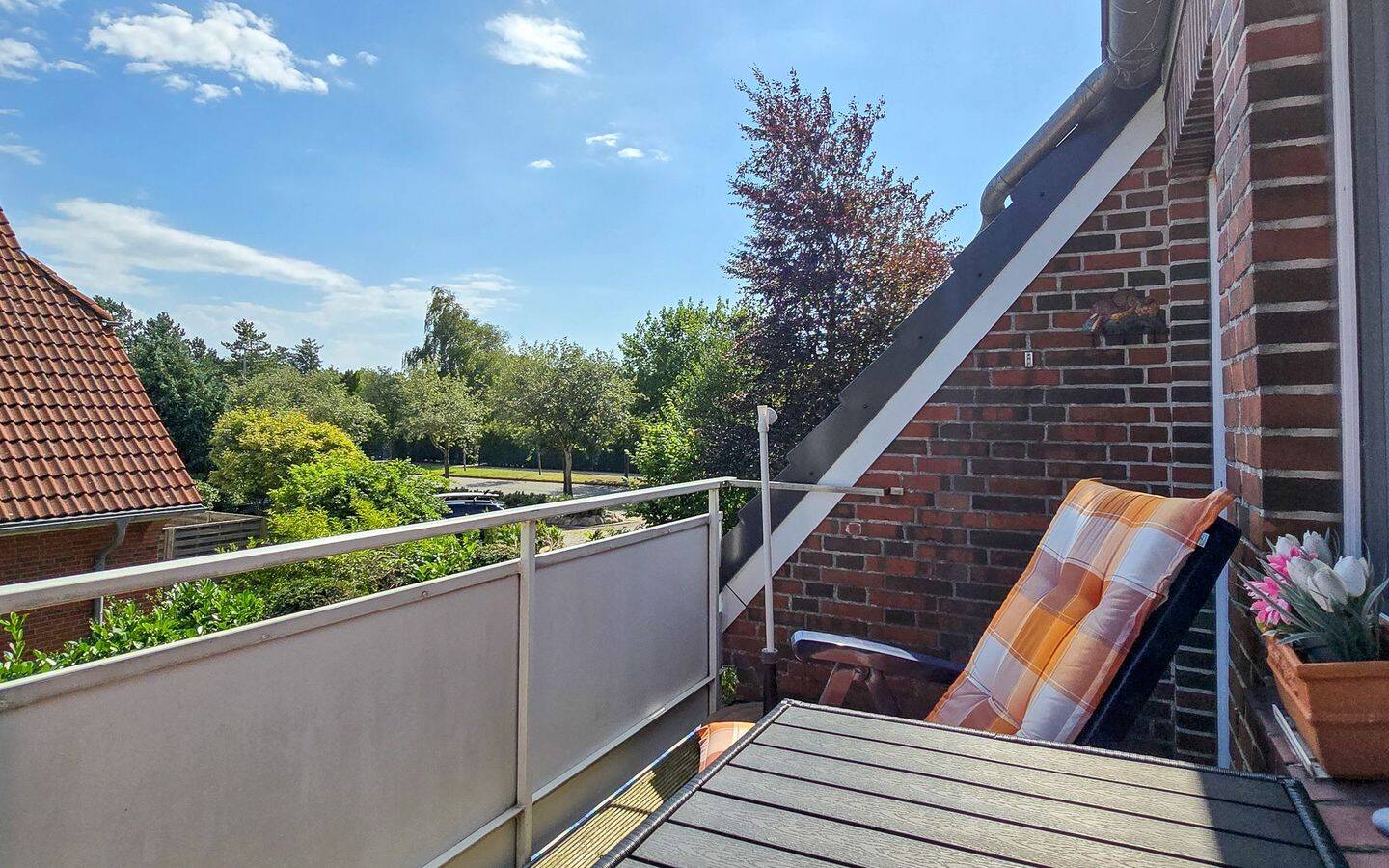 Gepflegte 2-Zimmer Wohnung mit Südbalkon – zu Fuß nach SPO Dorf, 25826 Sankt Peter-Ording