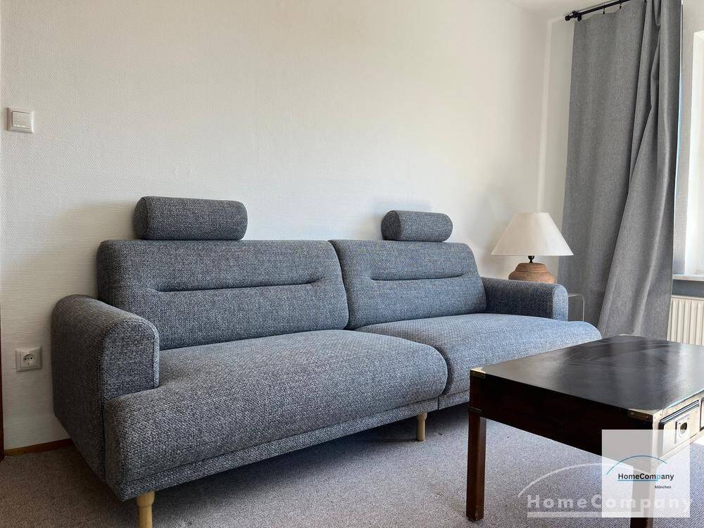 Lichtdurchflutete, freundlich möblierte 3-Zimmer-Wohnung mit Dachterrasse, 81245 München (Aubing-Lochhausen-Langwied Pasing-Obermenzing)
