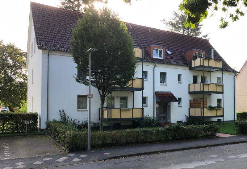 Single-Wohnung mit Tageslichtbad und Balkon, 33659 Bielefeld (Senne)
